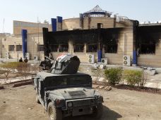 Militer Irak Baku Tembak...
