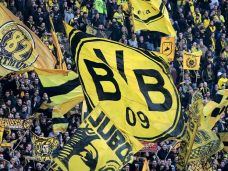 Akun Twitter Borussia...