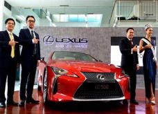 Mobil Mewah Lexus LC...