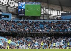 Man City Raih Hasil...