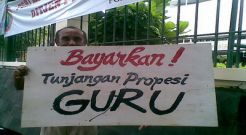 Hapus diskriminasi status guru
