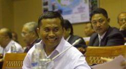 Mau rapat kabinet, Dahlan Iskan jajal kereta & ojek