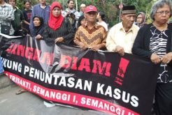 Pelanggaran HAM masa lalu harus diselesaikan