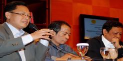 Kekerasan dipicu manuver...