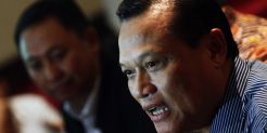 Adang bantah simpan...