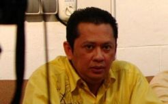 Justru SBY yang seharusnya belajar dari Ical!