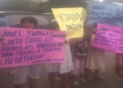 Kaum ibu demo minta FPI tidak anarki