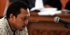 Gayus divonis enam tahun penjara