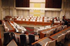 Perombakan semua unsur dalam ruang Banggar