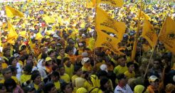Golkar tak tega serang Pemerintah
