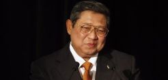 Jelang kenaikan BBM, SBY kabur ke China