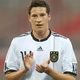 Joachim Loew gaet dua daun muda