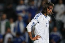 Samaras yakin Yunani permalukan Polandia