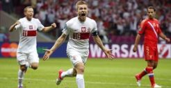 Polandia dan Rusia berbagi poin satu