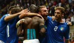 Balotelli bidik top score Piala Eropa