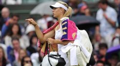 Sharapova terhormat jadi pembawa bendera Rusia