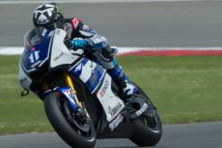 Ben Spies hengkang dari tim Yamaha