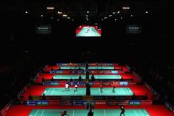 Butuh dua jam ke Wembley Arena