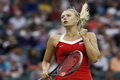 Sharapova awali debutnya dengan kemenangan