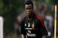 Dynamo Kiev resmi pinjam Taiwo dari  AC Milan
