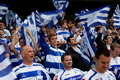 Uluran tangan fans untuk The Hoops
