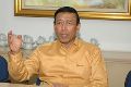 Wiranto tak peduli survei eksternal Hanura