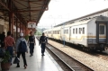 Pagi ini Stasiun Senen masih lengang
