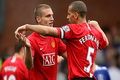 Vidic kembali perkuat pertahanan United