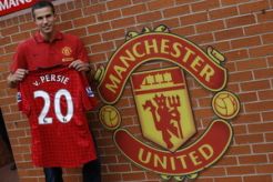 Ingin mengulang kesuksesan, RvP kenakan nomor 20