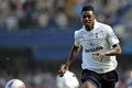 Spurs permanenkan status Adebayor
