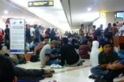 Arus balik via bandara menurun