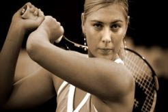 Kalahkan Petrova, Sharapova melaju ke perempat final
