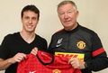 Pelatih timnas Chile tak restui Henriquez ke United
