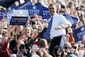 Obama raup USD114 juta
