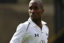Defoe ingin bungkam kritik