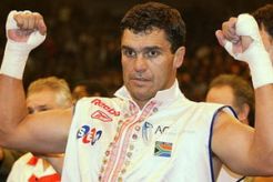 Corrie Sanders tewas ditembak