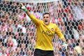 Wenger buka kesempatan untuk Mannone