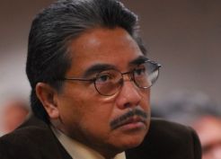 Kuasa hukum DS: Tanya saja Ketua KPK