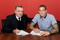 Liverpool ganjar Agger kontrak jangka panjang