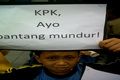 Ratusan siswa SD demo dukung KPK