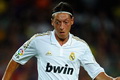 Ozil akui merasa tertekan