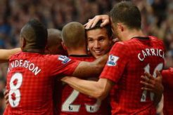 Cukur Stoke, United bayangi Chelsea