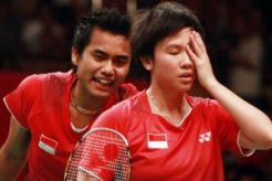 Tontowi/Liliyana tersisih di perempat final