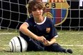 Bocah tanpa telapak kaki beraksi di depan Messi
