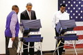 Obama ikuti pemilu awal