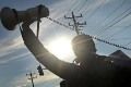 Pekerja outsourcing PLN unjuk rasa