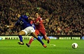 Distin: Suarez hampir patahkan kaki saya