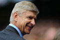 Wenger minta fans Arsenal hormati RvP