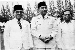 Soekarno & Hatta dapat gelar pahlawan nasional