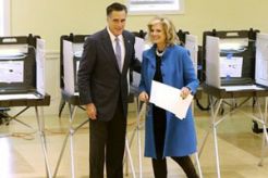 Usai berikan suara, Romney kampanye lagi